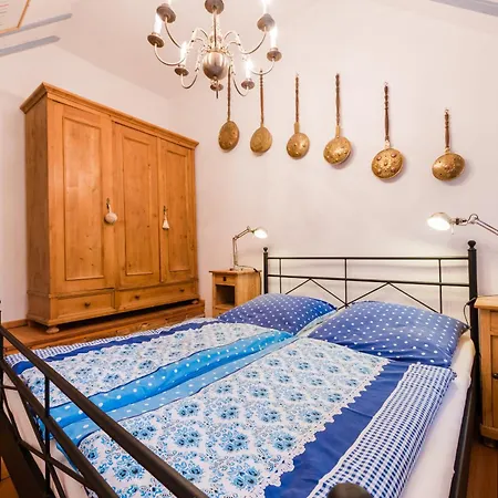 Huus An't Diek Von 1910 Holiday home
